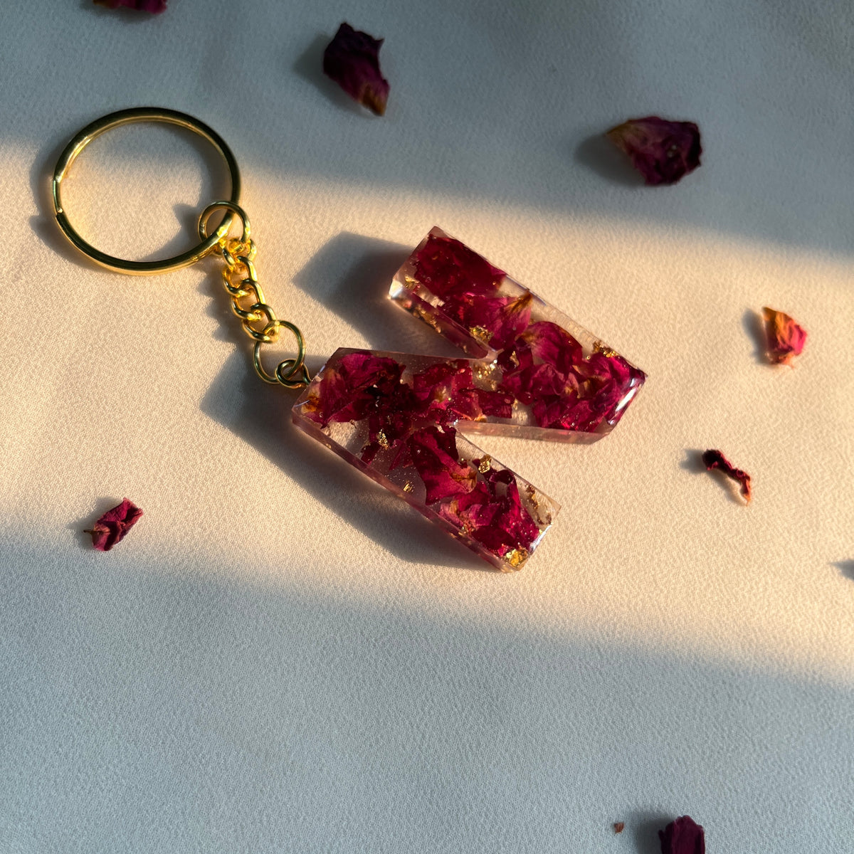 Personalized Rose Name Keychain – Handmade Resin Preserved Flower Keychain